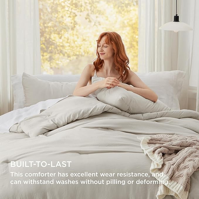 Bedsure Queen Size Comforter Set, Beige Soft Prewashed Bedding for All Seasons, 3 Pieces GentleSoft™ Warm Down Alternative Bed Set, 1 Lightweight Comforter (90"x90") and 2 Pillowcases (20"x26")